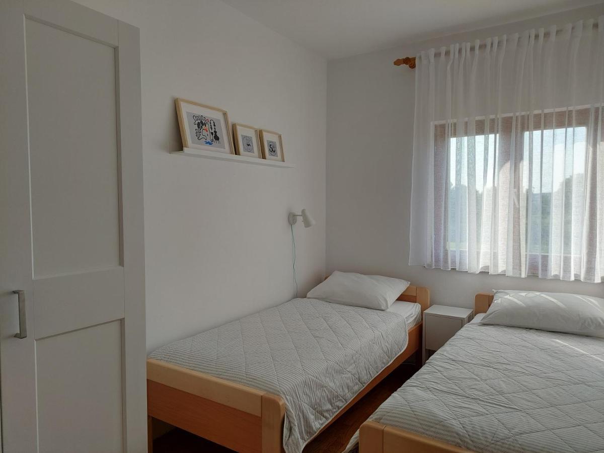 Apartments Vlašići Exterior foto